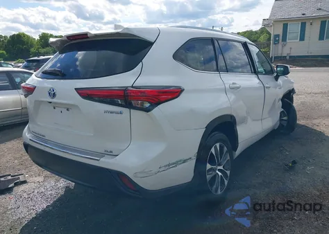 2020 Toyota Highlander Hybrid Xle z USA, uszkodzony, nr VIN 5TDHBRCH3LS510590